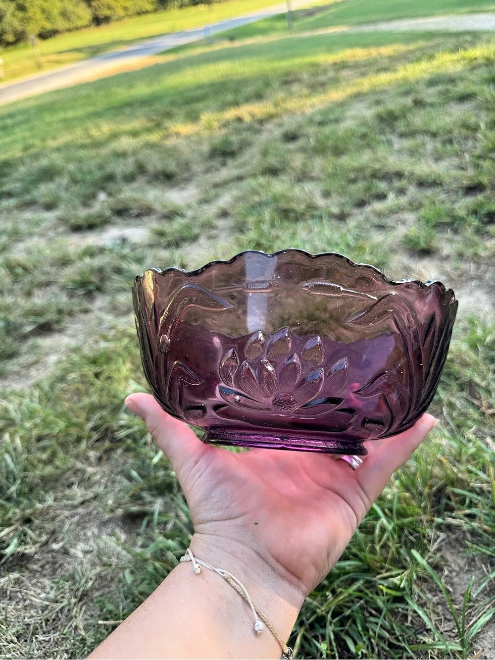 Antique Fenton amethyst Waterlily and Cattails serving bowl